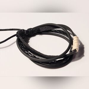 Men's bracelet‎ leather braided layered black new d77